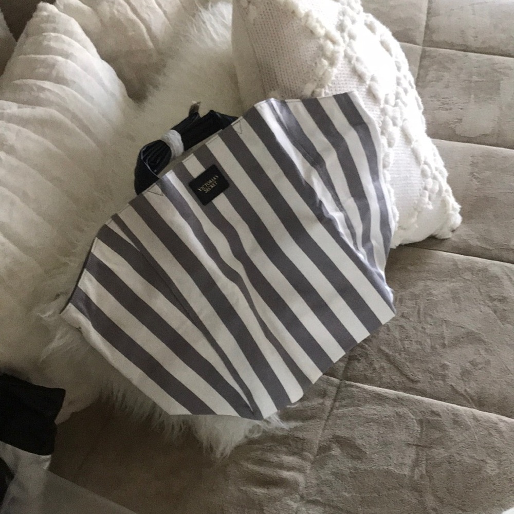 Victoria secret tote